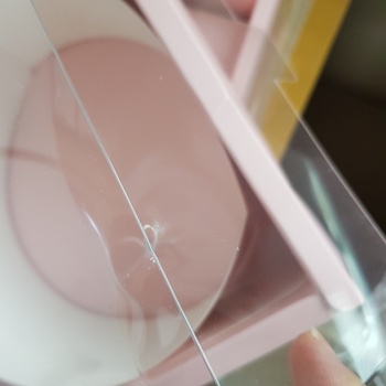 투명덮개및 박스일부파손